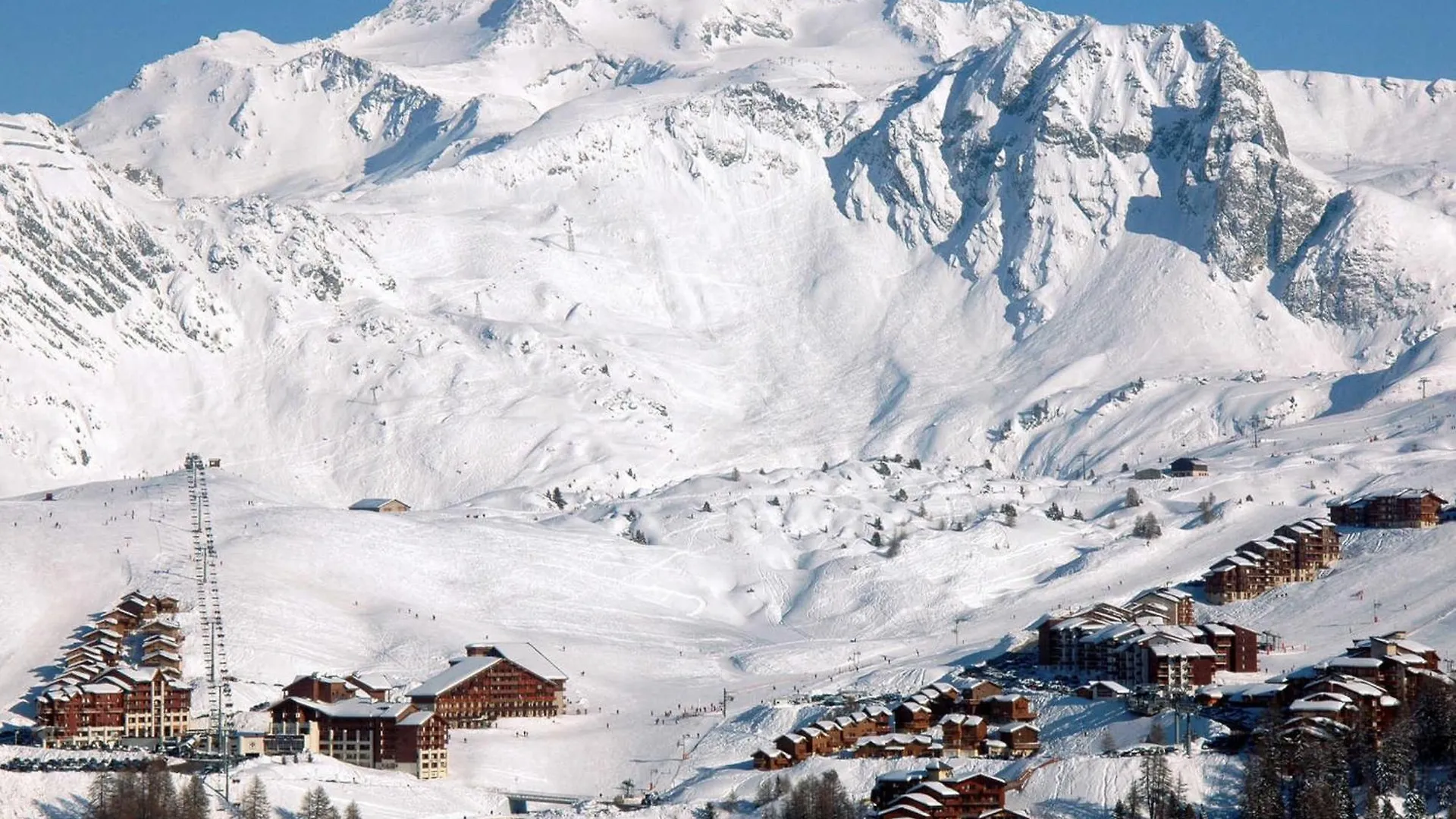 Appartement 3 Pieces Au Pied Des Pistes Avec Balcon Et Vue - Fr-1-455-58 ラ・プラーニュ 0*,